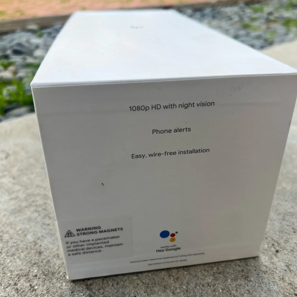 Google Nest Cams Home Security - White
